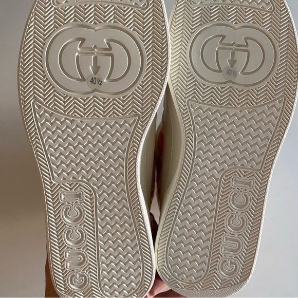 Gucci Logo GG Matelasse Snow Boots - Picture 12 of 17